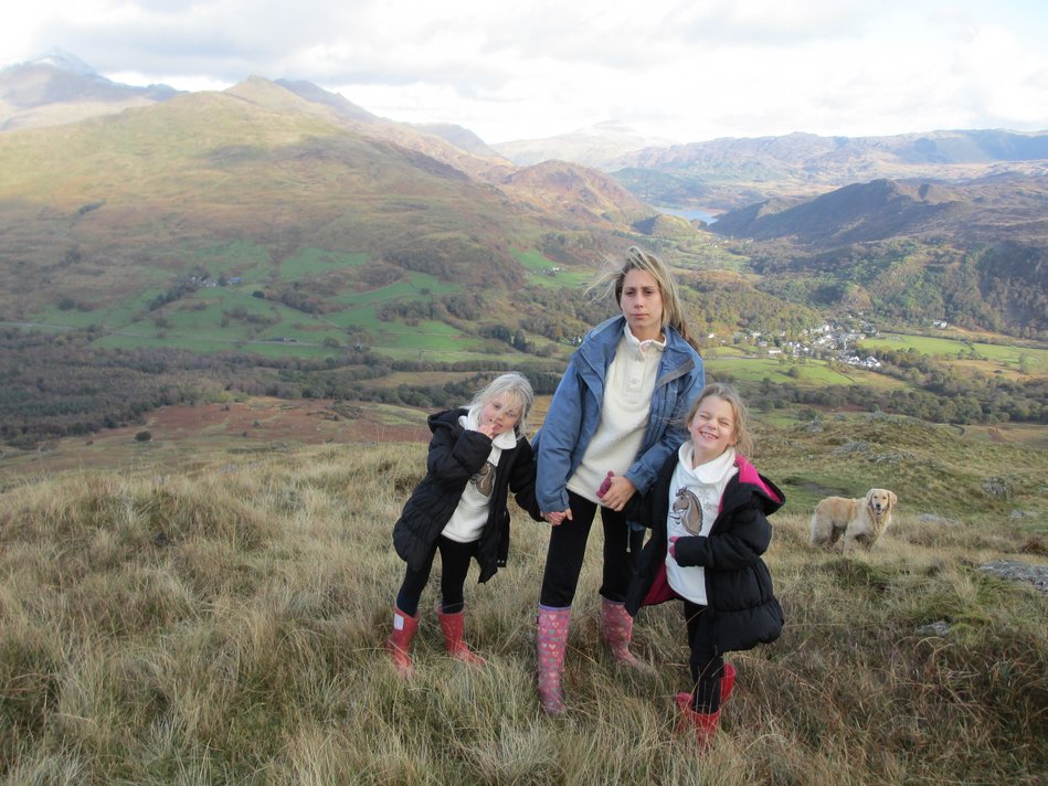 family_2012-11-02 13-29-12_wales